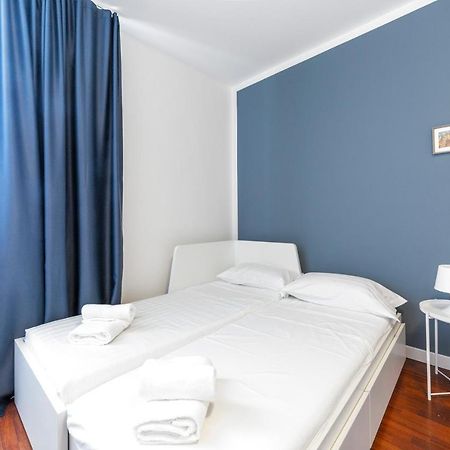 Roomy Apartment Close To Subway M5! Milán Exterior foto